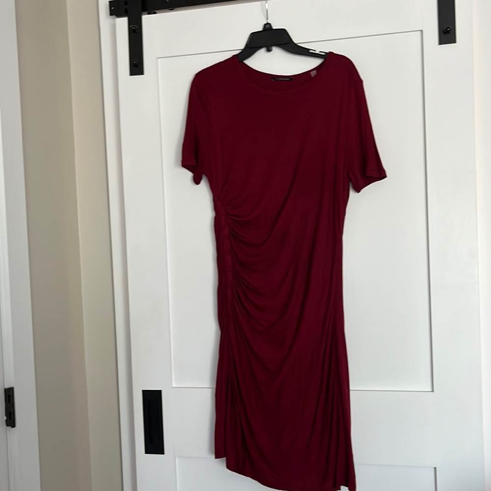 Tahari Burgundy Dresswith Side Rouching - Never worn